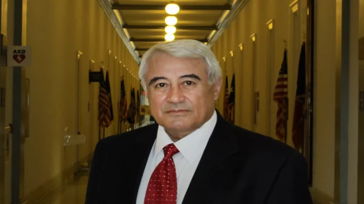 Rəsul Quliyev Bakıya gəlir