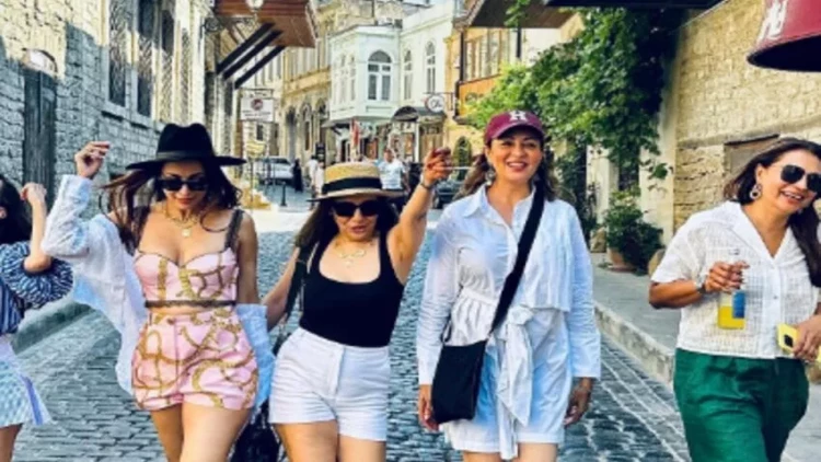 Məşhur hind aktrisası Bakıya gəldi, heyran qaldı: “Burada bütün dünya var” - FOTO