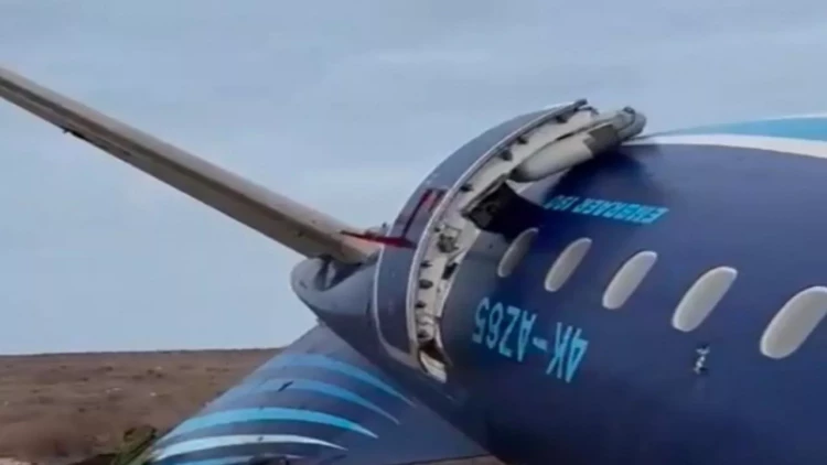 Aktauda qəzaya düşən təyyarəmizə bu üç abidədən biri ucaldılacaq - FOTO