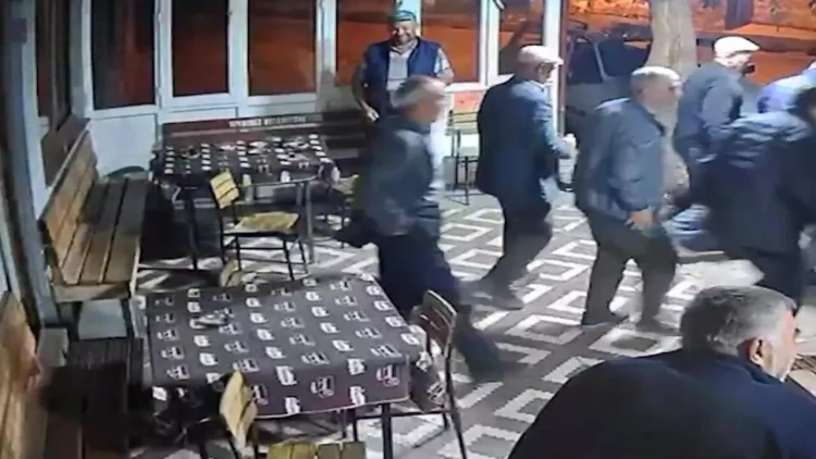 Türkiyədə yenə zəlzələ oldu - VİDEO