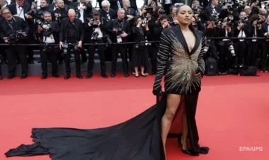 Məşhur aktrisa nişanlısından AYRILDI - FOTO