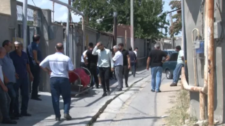 Qonşular arasında münaqişə qətllə nəticələndi - VİDEO