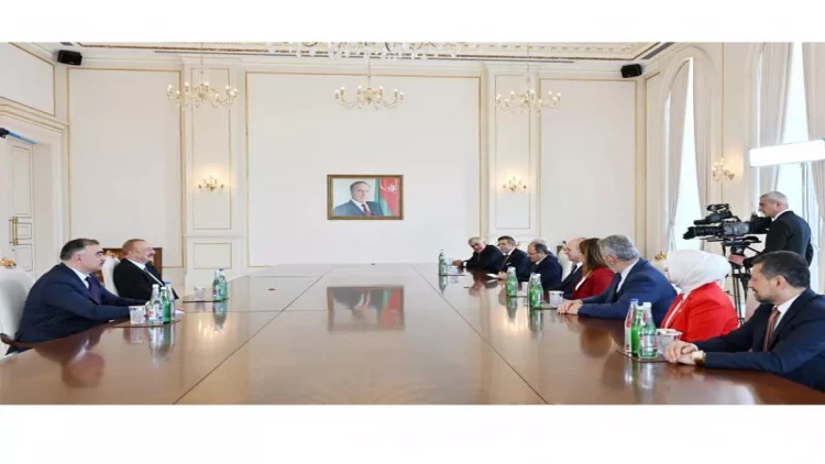 İlham Əliyev Türkiyə Böyük Millət Məclisinin sədrini qəbul edib - VİDEO