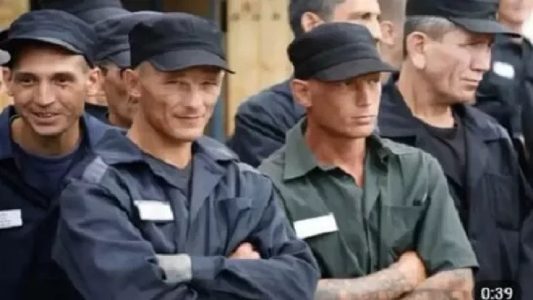 Rusiyada məhkumların sayı tarixi minimuma düşdü