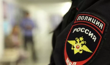 Gənc oğlanın saç düzümünə görə başının dərisi soyuldu