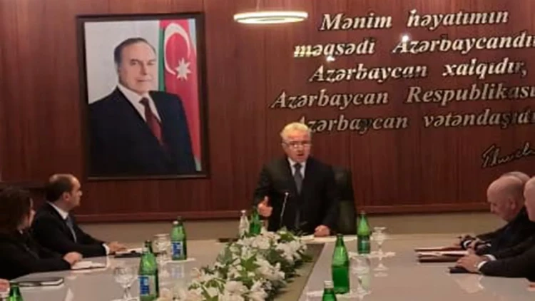 Nəsiminin yeni icra başçısı kollektivə təqdim olundu