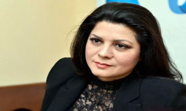 ““Quran-i Kərim” gətirin, əlimi basım” - Efirdə özündən çıxdı