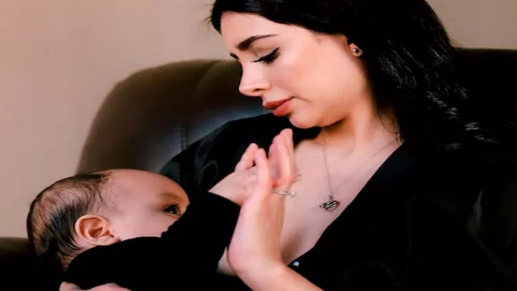 Kişilər də uşaq əmizdirə biləcək - Tibbdə yenilik - FOTO