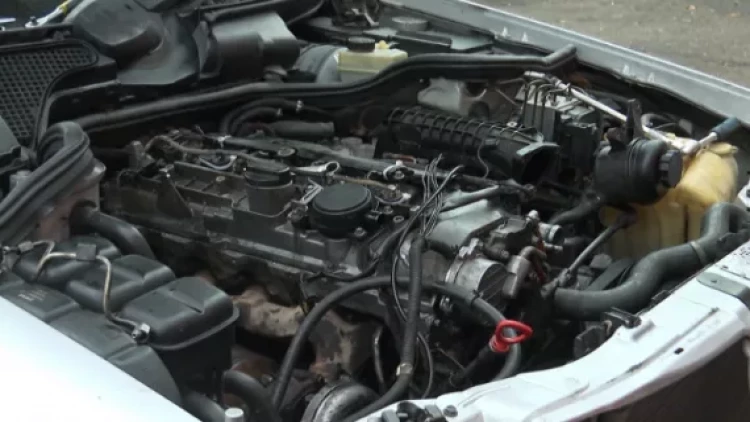 Avtomobilin mühərrikində temperaturun yüksəlməməsi üçün nələrə diqqət edilməlidir? - VİDEO