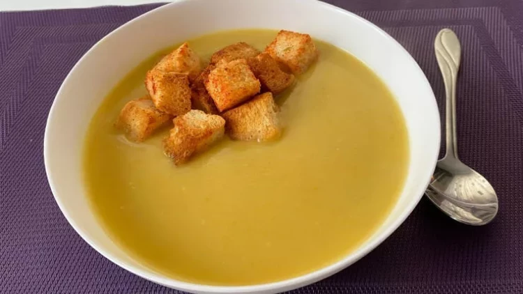 Çox xeyirli və asan hazırlanan şorba resepti - VİDEO