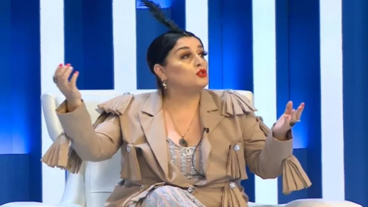 “Mikayıl Müşfiqi sizin kimilər güllələtdirdilər” - Elza efirdə əsəbiləşdi