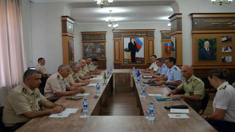 NATO generalı Azərbaycan Ordusunda aparılan islahatlardan danışıb