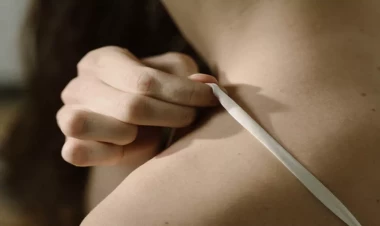 Xəstəxanada rüsvayçılıq - Tibb bacısı ilə xəstə... - FOTO