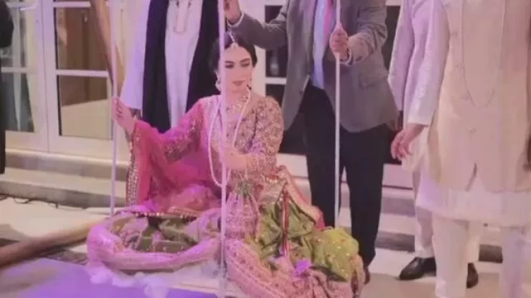 Gəlin nə qədər gombul olsa, qızılı o qədər çox olar - VİDEO