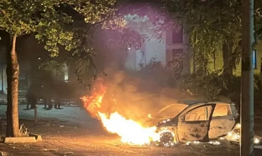 Fransada iğtişaşlar özəl sektora 1 milyard avrodan çox ziyan vurub