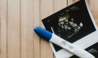 Kişinin hamiləlik testi müsbət çıxdı, həkimlər şoka düşdü