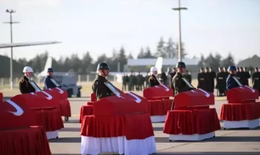 Təyyarə qəzasında şəhid olan hərbçilərə VİDA - VİDEO - FOTO