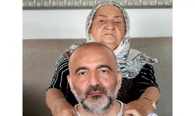 Mübariz Mənsimovdan anasına doğum günü təbriki: 