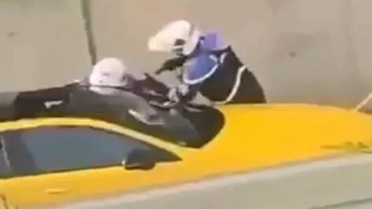 Fransa polisi əlcəzairəsilli yeniyetməni belə güllələyib - Hadisənin görüntüsü - VİDEO