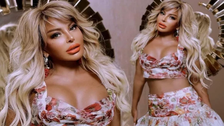 Aygün Kazımova ideal forması və transparan libası ilə göz qamaşdırdı - VİDEO