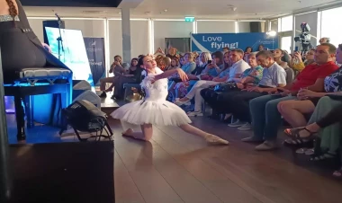 “Violonçel tarixi” adlı orijinal musiqili tamaşa nümayiş olunub - VİDEO - FOTO