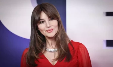 64 yaşlı rejissorla sevgili olduğunu etiraf etdi - FOTO