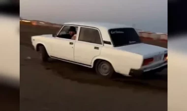 Çimərlikdə avtoşluq etdi, DİN araşdırma başlatdı - VİDEO