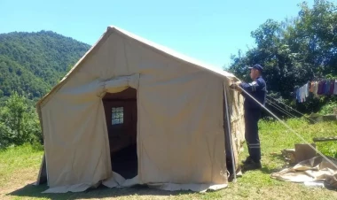 Lerikdə evləri qəzalı olan sakinlər çadıra köçürülüb