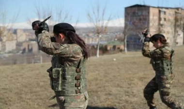 Erməni parlamentindən qərar: Qadınlar hərbi xidmətə çağırılır