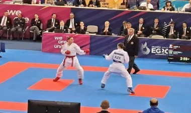 İrina Zaretska finala yüksəldi - FOTO