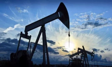Dünyada neftə yatırımlar azalır: nə baş verəcək?