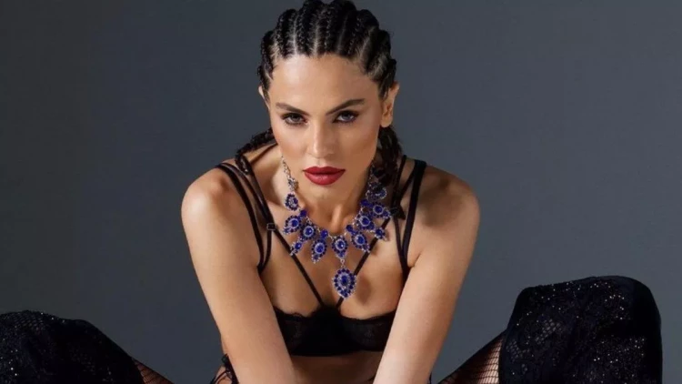 Günay Pərvinə söz atdı: 