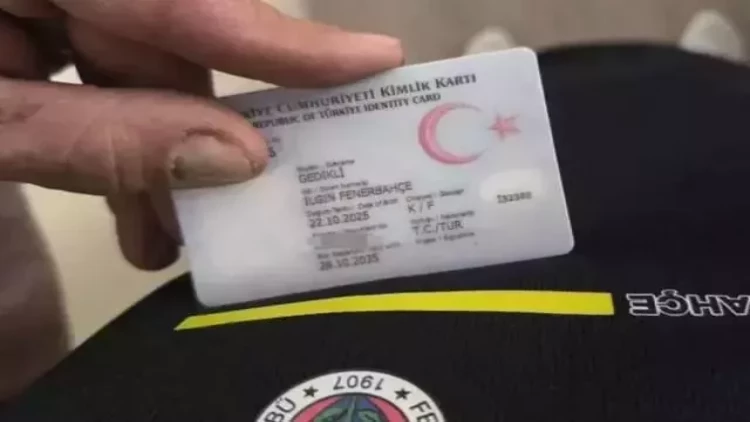 Ata qızının adını 