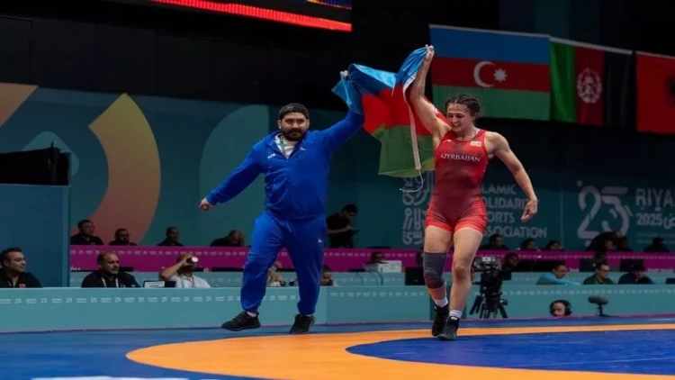 Güləşçimiz İslamiadada qızıl medal qazandı