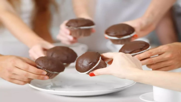 Ucuz olsun deyə texniki silikondan hazırlayırlar, hamı da 