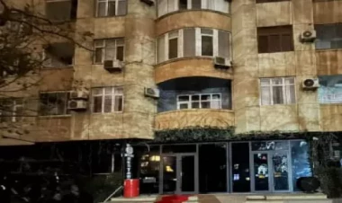 Yanan binanın sakinləri hələ də evlərinə buraxılmır - FOTO