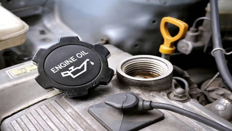 Ustaya getməyə ehtiyac yoxdur, 2 dəqiqəyə maşınınızın dərdini tapın - VİDEO