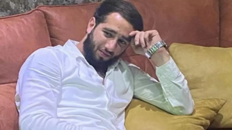 24 yaşlı idmançını öldürən dostuna hökm oxundu - FOTO