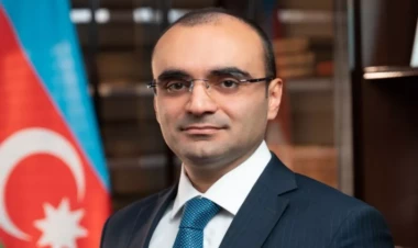 Yeni icra başçısı Elbrus Məmmədovu işdən çıxardı