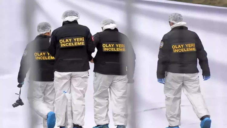 Ana, ata və 5 yaşlı qızı evdə ölü tapıldı - Güllələniblər...- FOTO