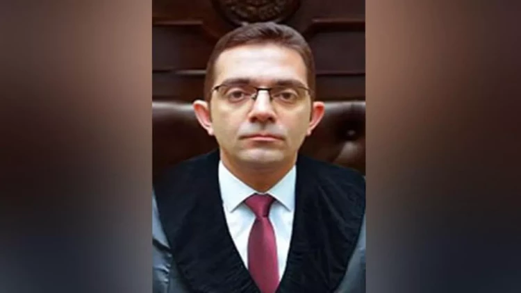 Kiçik qardaşın yerinə böyüyünün həbs edilməsi iddiasına - Məhkəmədən cavab