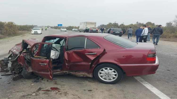 İmişlidə zəncirvari qəza - Xəsarət alanlar var - FOTO