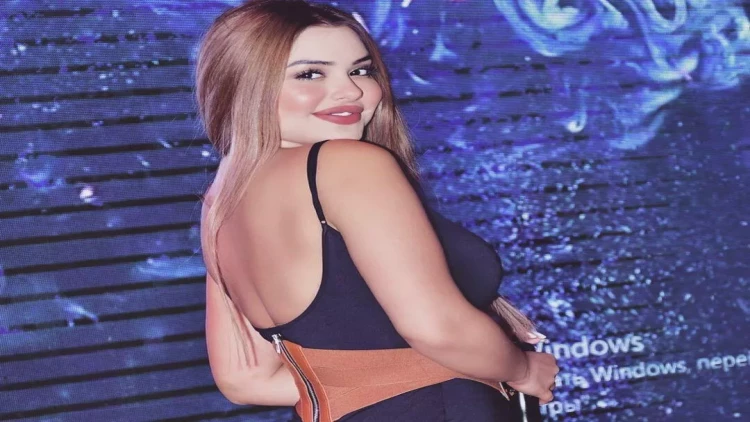 Uzun müddət efirdən uzaq düşən Mina Hüseyn görünüşü ilə DİQQƏT ÇƏKDİ - VİDEO