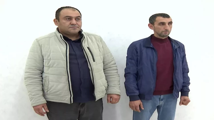 Bakıda at kəsib satanlar saxlanıldı - VİDEO