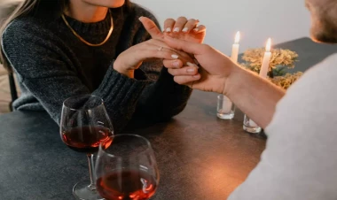 İlk görüşdə qızı diri-diri basdırdı