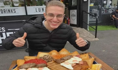 36 dəqiqəyə iki kilo ət yedi, xəstəxanaya yerləşdirildi - FOTO