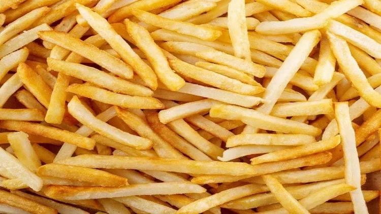 Kartof qızardarkən duz nə vaxt əlavə olunmalıdır?