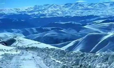 Kəlbəcər ağ örpəyə büründü - VİDEO