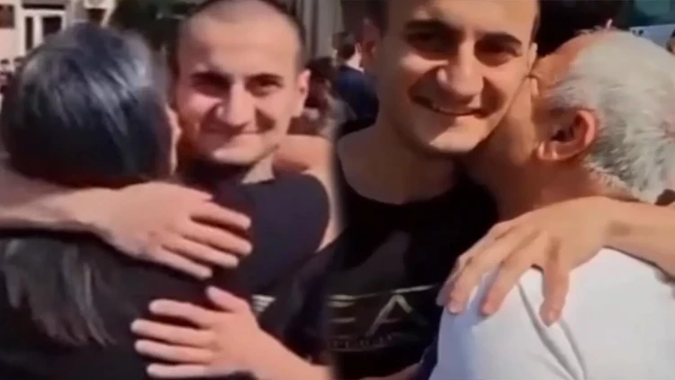 “Xəstələndiyini hospitalda öyrəndik, ağır vəziyyətdə idi” - Əsgər atası