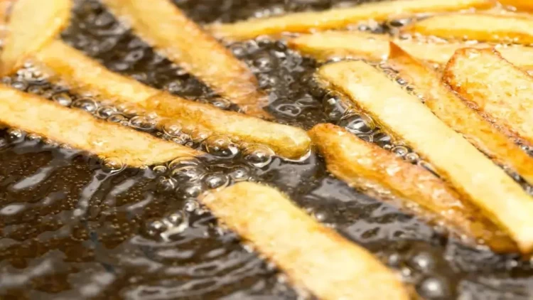 Qızartma yağ neçə dəfə istifadə oluna bilər? - Günəbaxan, qarğıdalı, zeytun yağı üçün hədd